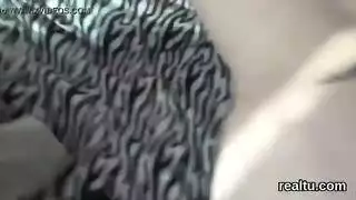 تمزيق البنطلون