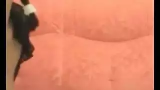 صديقات مثليات يتشاركن تدليكاً حميمياً قبل ممارسة جنس صارم