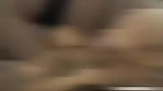 حفلة سكنية بالقذف: الجيران يغطونها بالمني