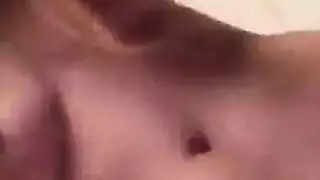 شقراء صغيرة تأمر بطاعة هاردكور من عبدها الجنسي الجديد