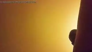 صديقة الأبنوس رشيقة مارس الجنس من الخلف أثناء وجودها على كاميرا ويب