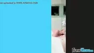 سكسي بنت مع أمه