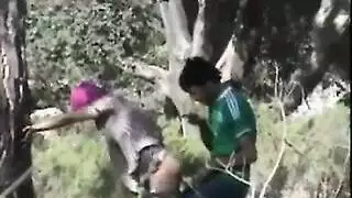 مضاعفة المتعة: قضيب أسود كبير في كلا المهبلين